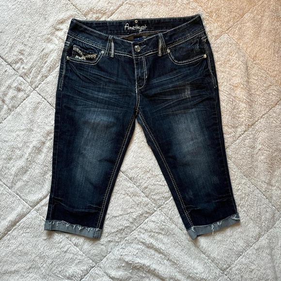 Y2K capri jeans - Picture 2 of 5